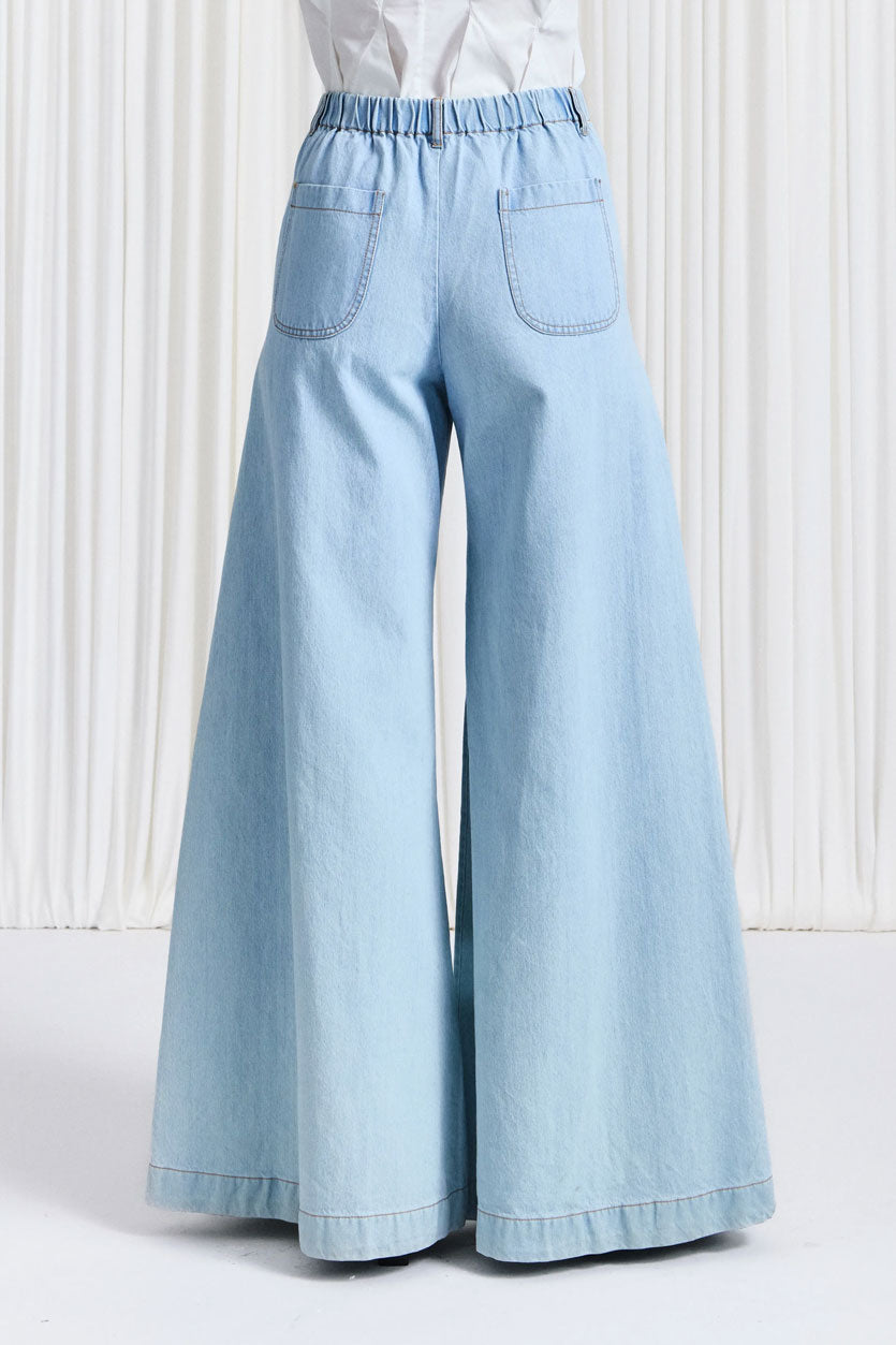 The Elara Jeans