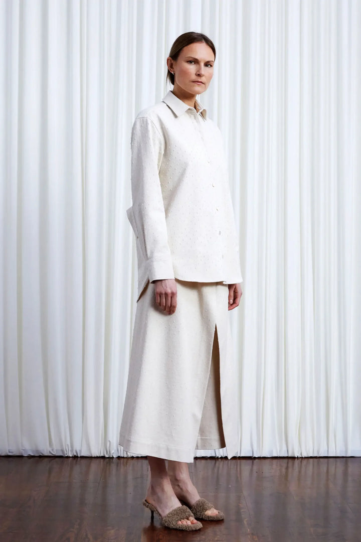 Lovers Shirt, ecru textured denim loose fit shirt