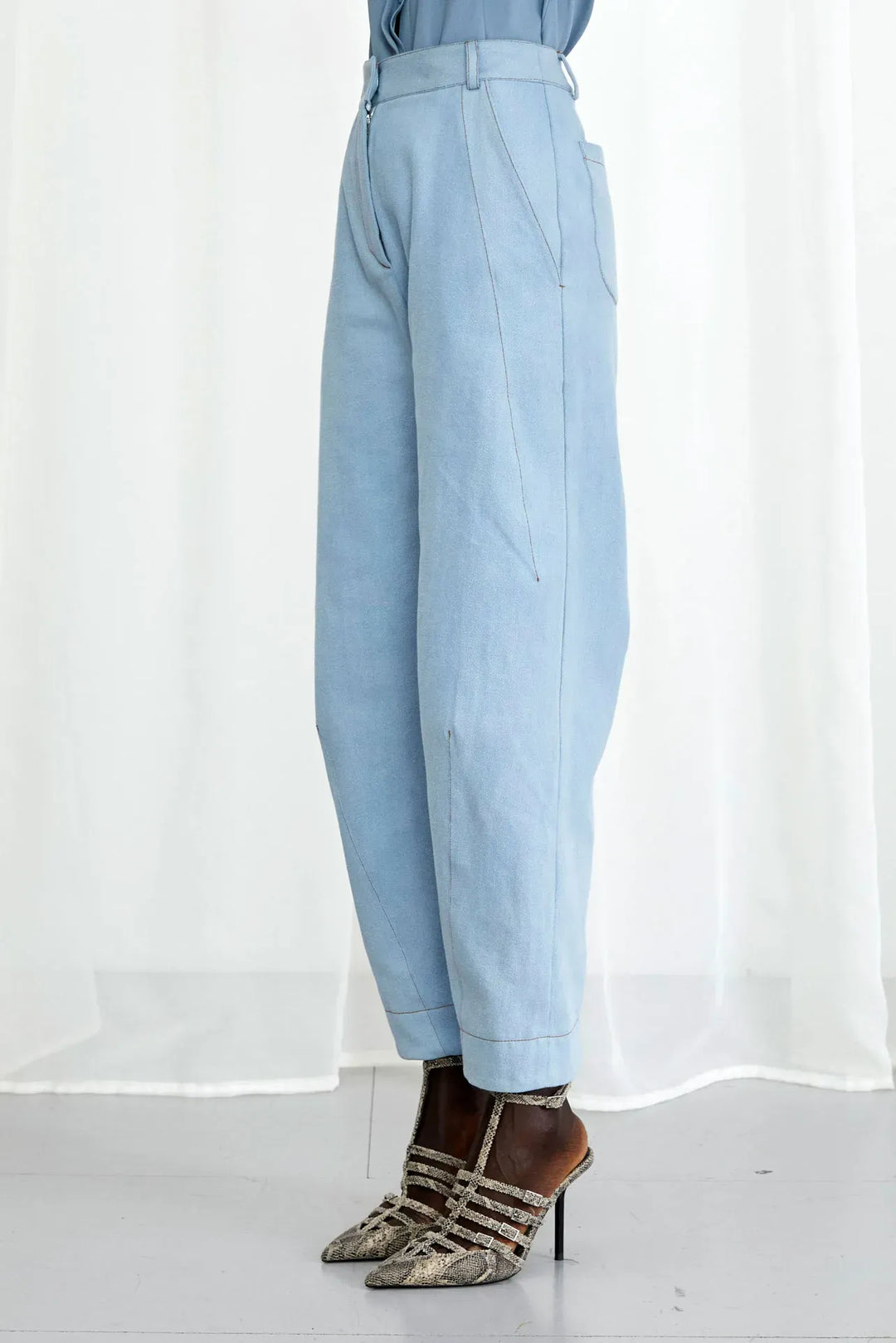Waves Jeans, blue denim barrel jeans